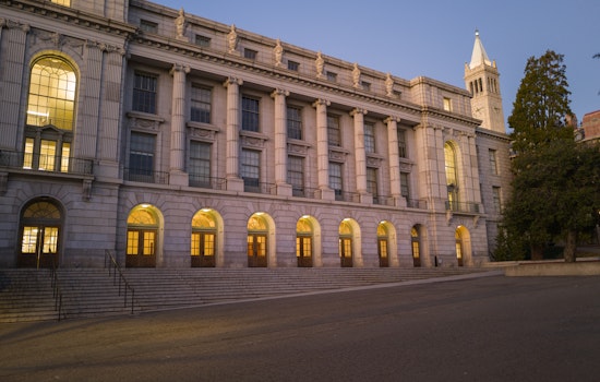 Death of Ex-Berkeley Mayor: Family Sues Transport Company Over Fatal Neck Injury
