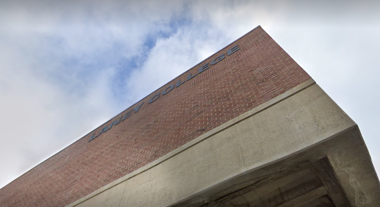 Box Cutter Brawl: Oakland Graduation Turns Violent as Person Slashes Rival in Arm