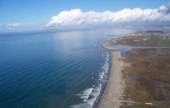 San Diego Researchers Try to Forecast Sewage Water in Order to Close Beaches Off from Pathogens