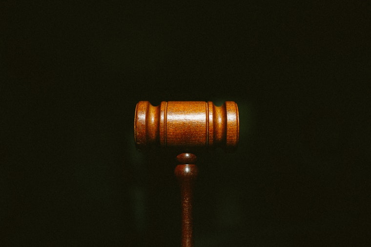 Oakland's Gruesome Tale: Repeat Offender Charged with Attempted Murder of Ex-girlfriend