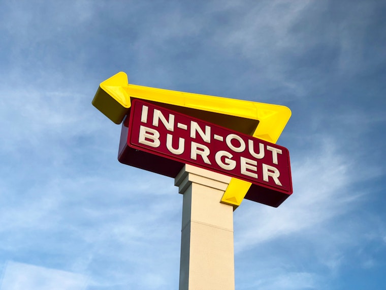 Stabbing Erupts at In-N-Out Burger Amidst Violent Brawl Between Niners & Raiders Fans in Santa Clara