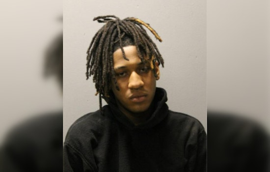 Teen Arrested for Alleged Armed Robbery in Chicago's South Side