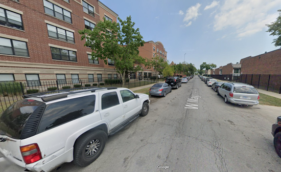 26-Year-Old Man Shot in Right Arm in Chicago's West Maypole Neighborhood