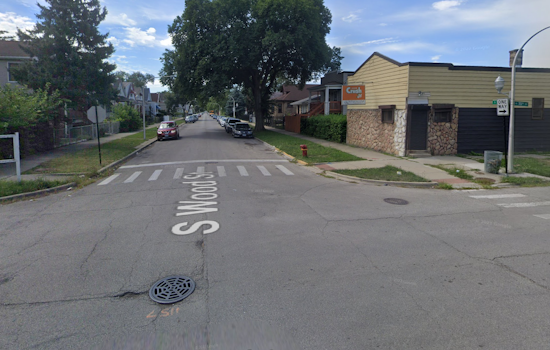 26-Year-Old Shot on Chicago's South Side, Offender Remains At Large