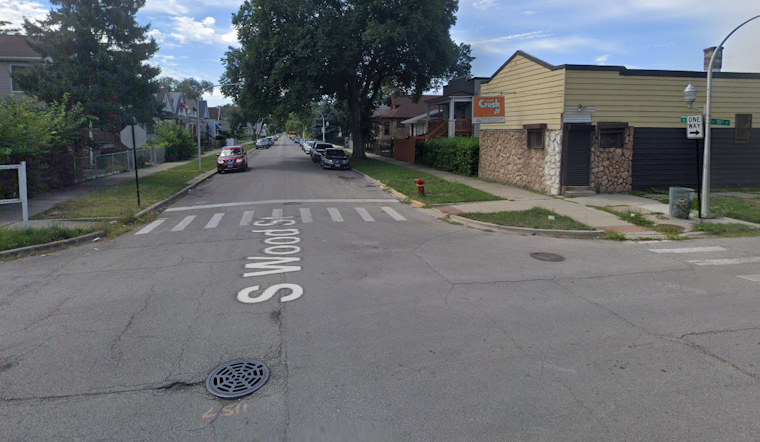 26-Year-Old Shot on Chicago's South Side, Offender Remains At Large