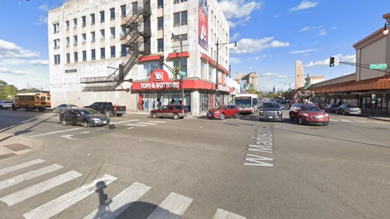 Chicago Man Shot in Crossfire, Transports Himself to Hospital in Brave Survival Bid