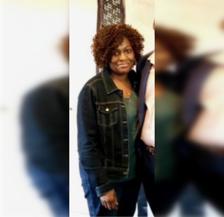 62-Year-Old Woman with Dementia Vanishes from Chicago Home