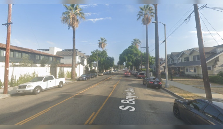 A Fire in Boyle Heights Destroys A Vacant home, but the Neighborhood is Safe Thanks to the Los Angeles FD
