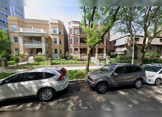 A Spree of Armed Robberies Terrorizes Chicago Neighborhoods