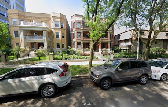 A Spree of Armed Robberies Terrorizes Chicago Neighborhoods