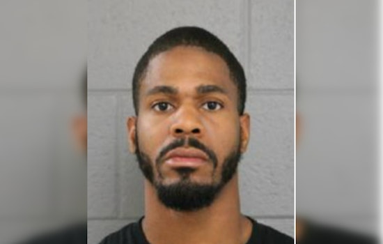 Chicago Suspect Who Allegedly Robbed Retail Store at Gun Point, Apprehended by CPD