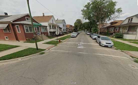 Attempted Robbery Leaves Two Teens Wounded in Chicago's North Parkside
