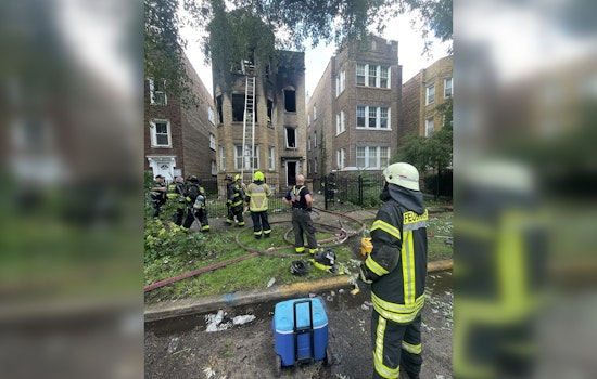 Three-Story Chatham Fire Leaves Chicago Firefighter Injured
