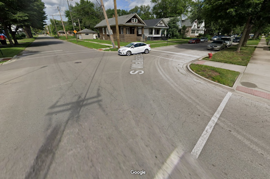 34-Year-Old Chicago Man Wounded in Late Night Shooting