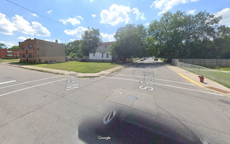 15-Year-Old Chicago Teen Apprehended After Armed Carjacking