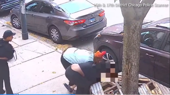 Caught on Video, 61-Year-Old Chicago Uber Driver Struck with Metal Pipe, Carjacked by Trio of Women