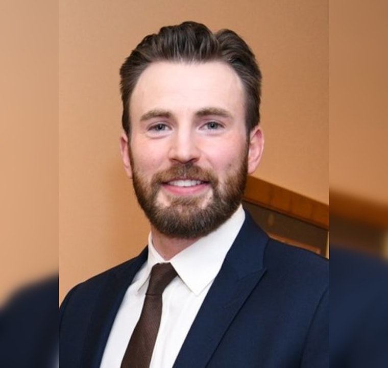  Captain America's Heart Stolen: Chris Evans Marries Alba Baptista in Star-Studded Cape Cod Wedding