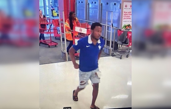 Man Exposes Himself at the Enfield Mall in Connecticut, Causing Outrage
