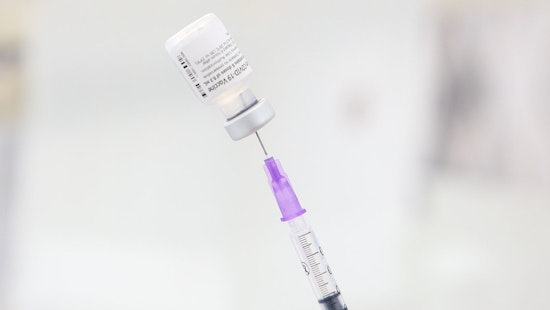 San Mateo Health Officials Urge Combined COVID-19 & Flu Vaccinations