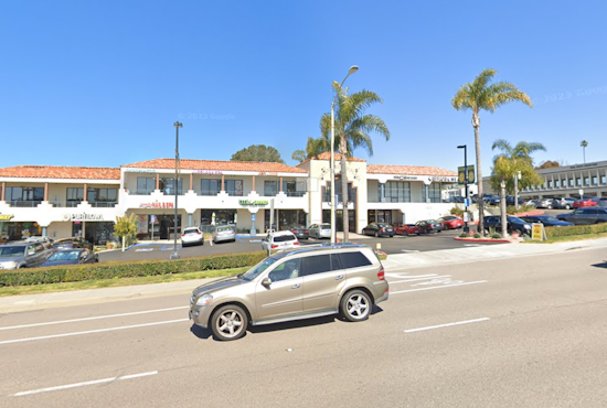 Power Outage Looms as Night Work Commences in Solana Beach Shopping Center