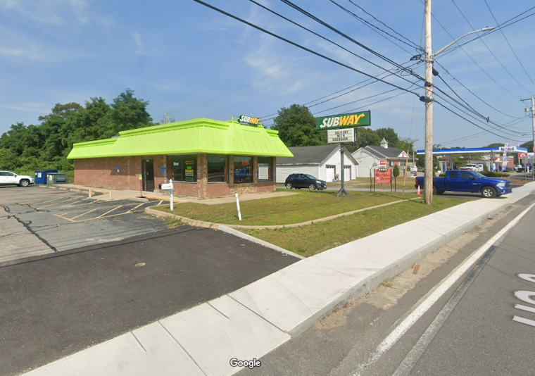 Masked Assailant Armed with Toy Revolver Robs Wareham Subway, Escapes With Cash
