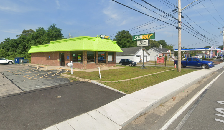 Masked Assailant Armed with Toy Revolver Robs Wareham Subway, Escapes With Cash