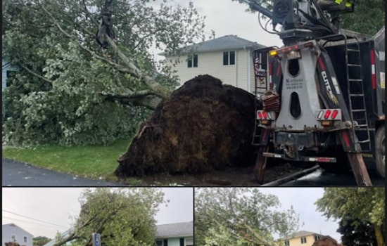 Massachusetts Thunderstorms Leave Thousands in the Dark