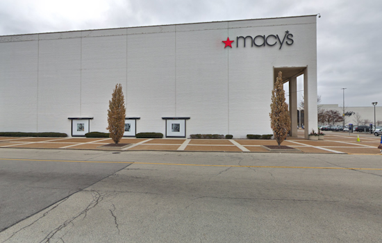 Woman Enlists Teens to Shoplift Thousands in Merchandise from Macy's Near Chicago