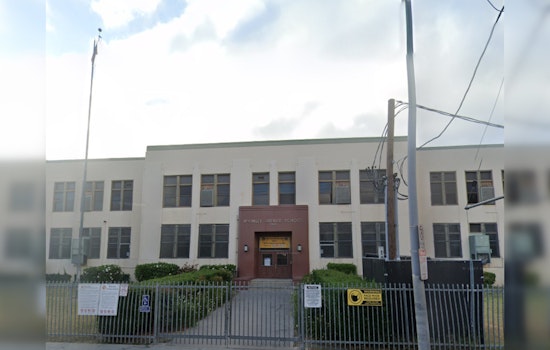 Sledgehammer-Wielding Man Dies Mysteriously During Citizen's Arrest at Long Beach School