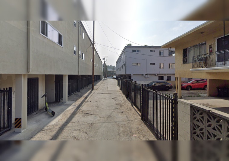 Firefighters Contain Residential Blaze in East Hollywood