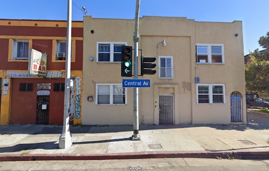Tied-Up Victim Escapes Hammer-Wielding Home Invader in South LA; Criminal Shot by Police