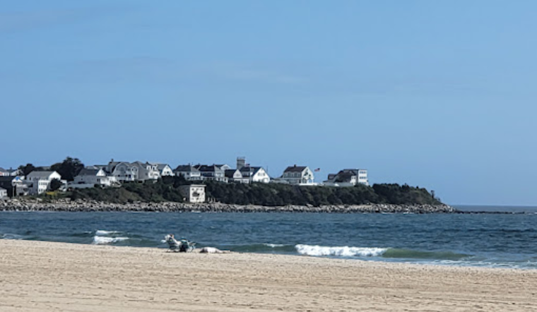 Tragic Drowning at New Hampshire Beach Claims Life of Massachusetts Man