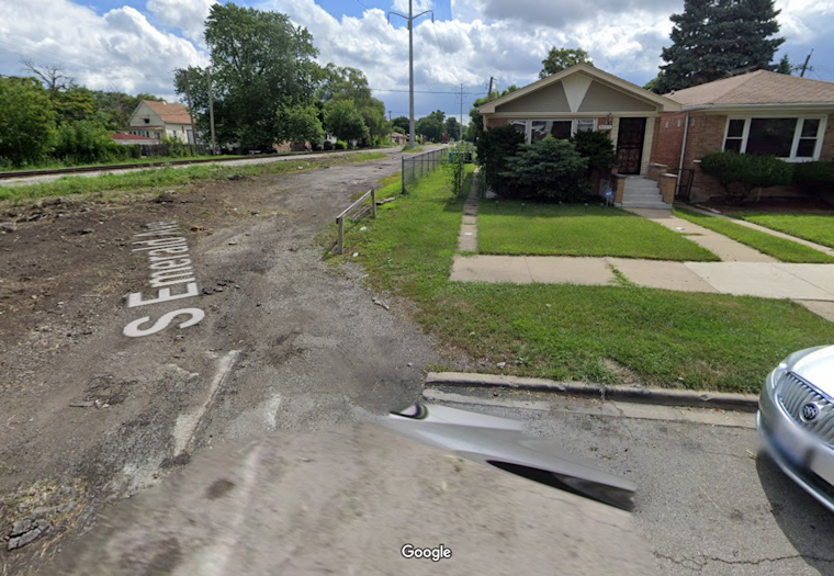 Tragic Shooting Claims Life of 40-Year-Old Man in South Emerald, Chicago