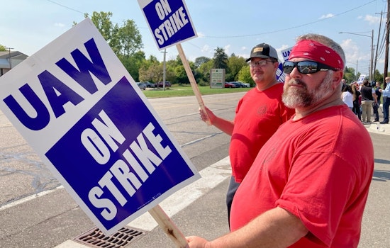 United Auto Workers Strikes Escalate as Union President Calls for Widespread Action; Chicago Plants Affected
