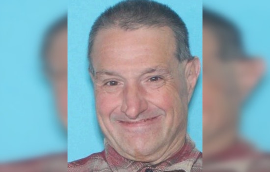 Urgent Search Underway for 59-Year-Old Nicholas Caluris, High-Risk Missing Person in Chicago