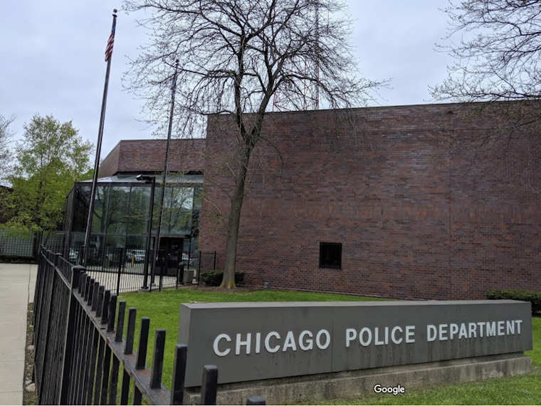 "Give Me Your Wallet or I'll Kill You" Threatens Armed Chicago Gang Terrorizing Logan Square, Humboldt Park with String of Robberies