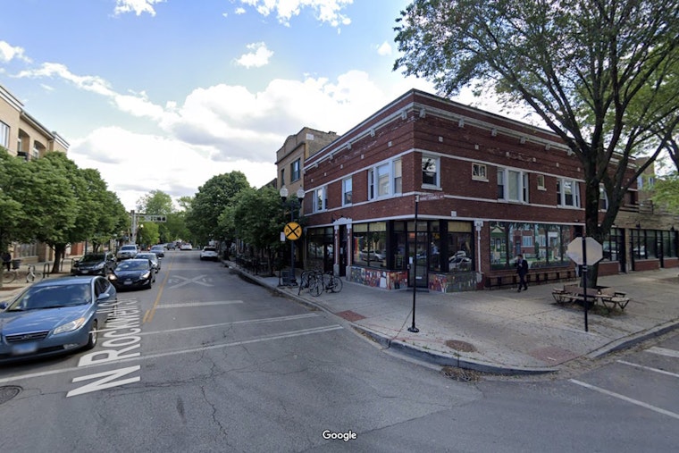 Wave of Nighttime Robberies Plague Chicago's North Side Businesses