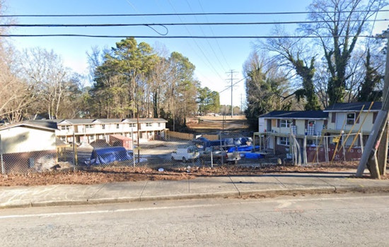 16 Displaced, Suspected Arsonist in Custody After Blaze Tears Through Atlanta Apartment Complex