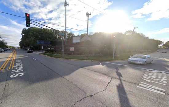 3 Dead, 1 Injured in Single-Vehicle Accident Near Chicago's Southwest Suburbs