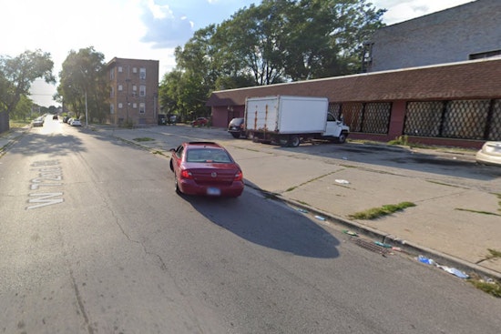 61-Year-Old Man Fatally Shot While Sitting in Car in Chicago's Englewood Neighborhood