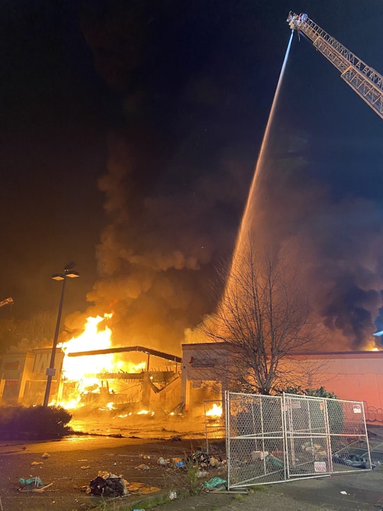 Seattle Police Seek Public Help to ID Suspects in Rainier Avenue Building Blaze