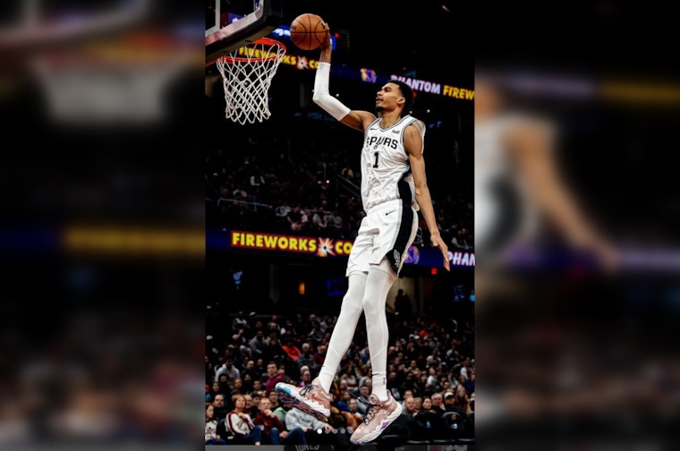 Spurs Narrowly Defeated by Cavaliers in Cleveland Thriller Despite Wembanyama's Impressive Performance