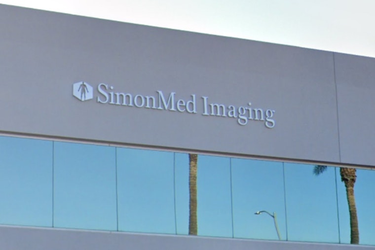 Arizona Patients Allege Overcharging by SimonMed Imaging Amid Billing