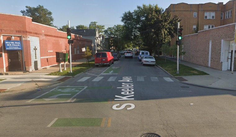 Armed Robbers Strike Twice Overnight in Chicago's Southwest Side, Police Probe Connection