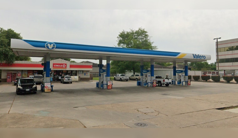 Armed Trio Suspected in Northwest Houston Gas Station Robbery and Shooting of Bystander
