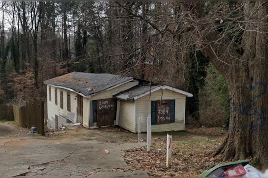 Atlanta Firefighters Heroically Rescue Elderly Woman from Northwest Home Blaze