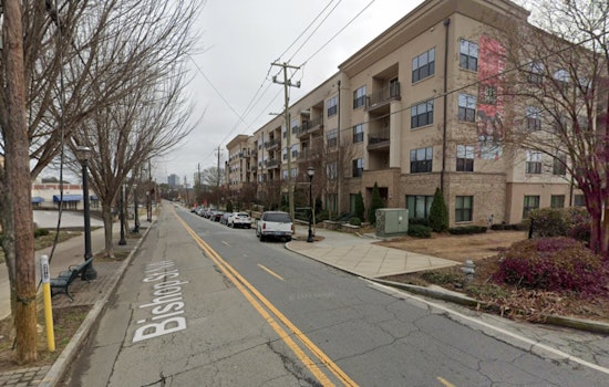 Atlanta Woman Stabbed in Neck During Domestic Dispute, Boyfriend Suspected and Sought by Police
