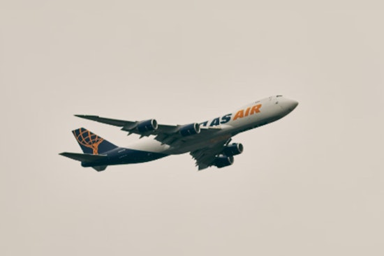 Atlas Air Cargo Plane Safely Returns to Miami Airport After In-Flight Engine Fire