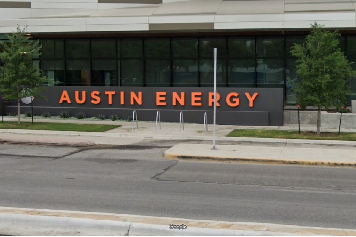 Austin Energy's Carbon Neutrality Initiative Faces Intense Scrutiny