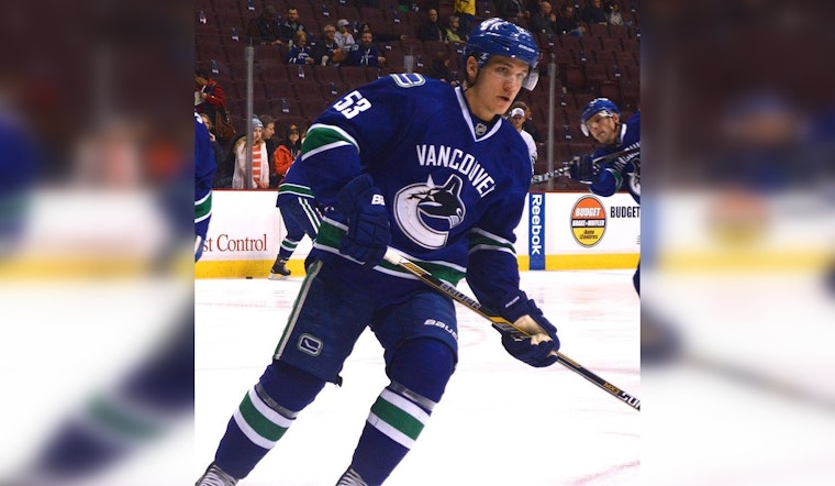 Bo Horvat Leads Stellar Islanders to a Commanding 5-1 Victory Over Coyotes